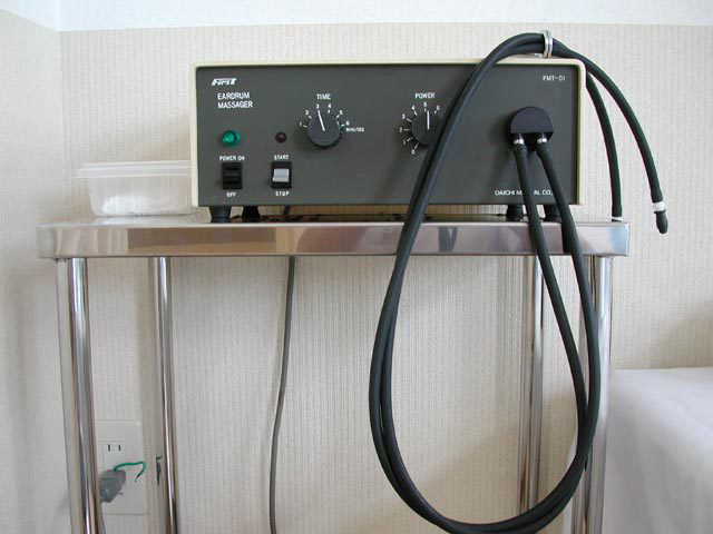 鼓膜マッサージ