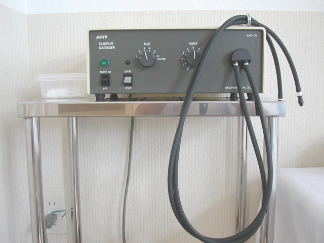 鼓膜マッサージ